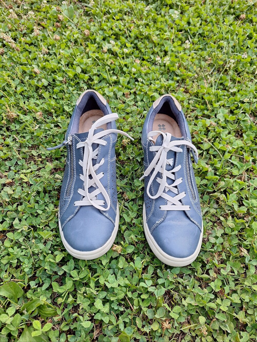 Earth Origins Blue Leather Lace-Up Sneakers with Side Zip - Picture 2 of 12